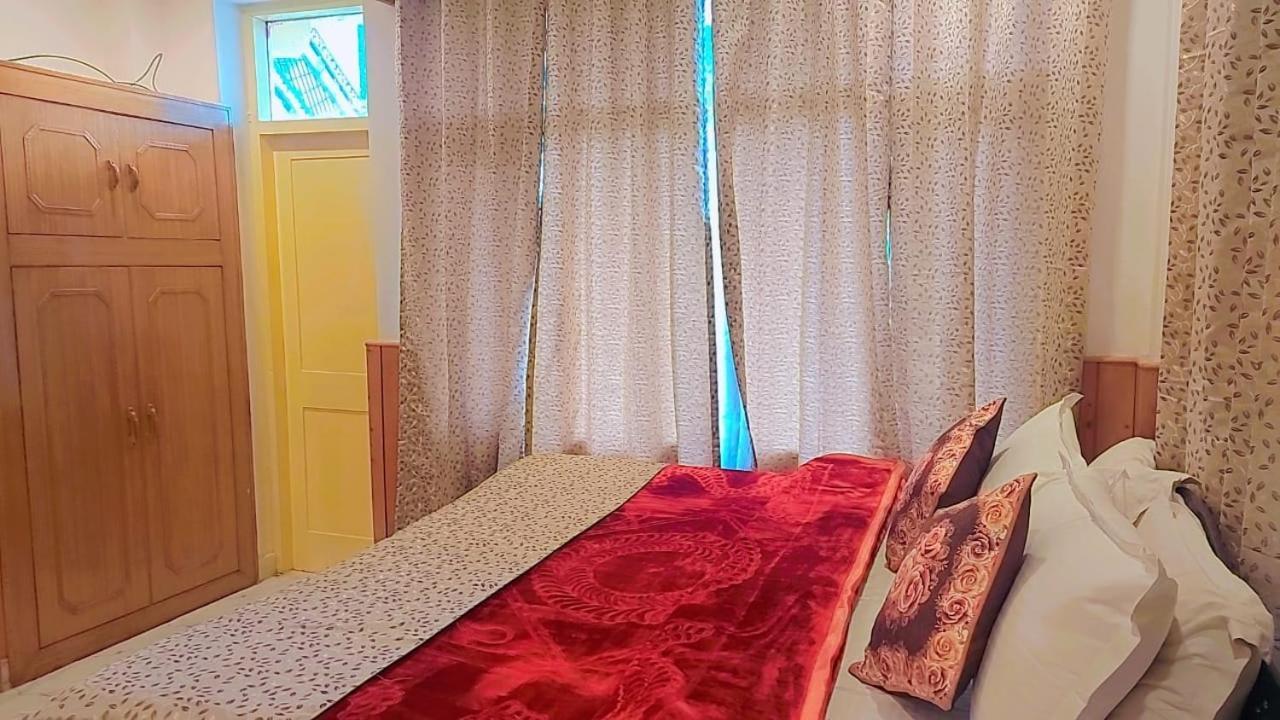 Hotel Seraj International Manali  Exterior photo