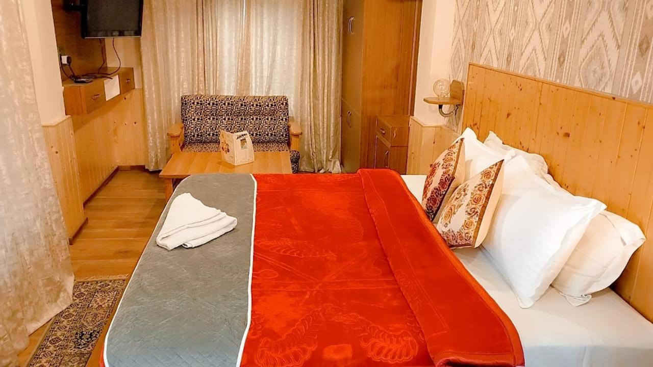 Hotel Seraj International Manali  Exterior photo